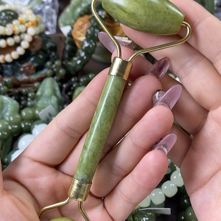 蛇纹石玉美美器未镶嵌