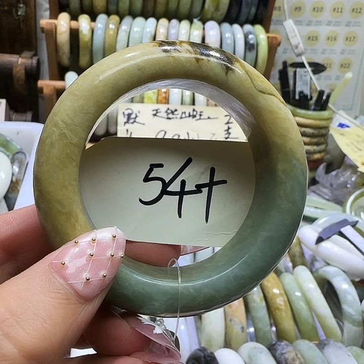 透闪石-蛇纹石玉未镶嵌手镯