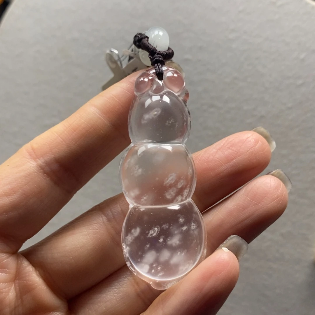 石英质玉未镶嵌颈饰