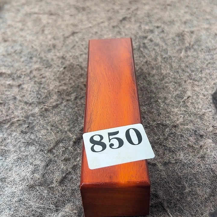 木远***人木料一物一拍木料