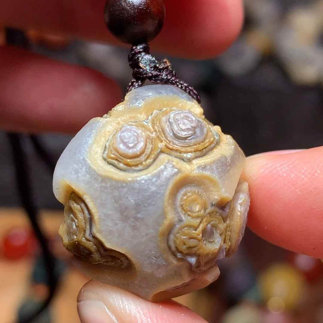 未镶嵌玛瑙/玉髓珠宝半成品