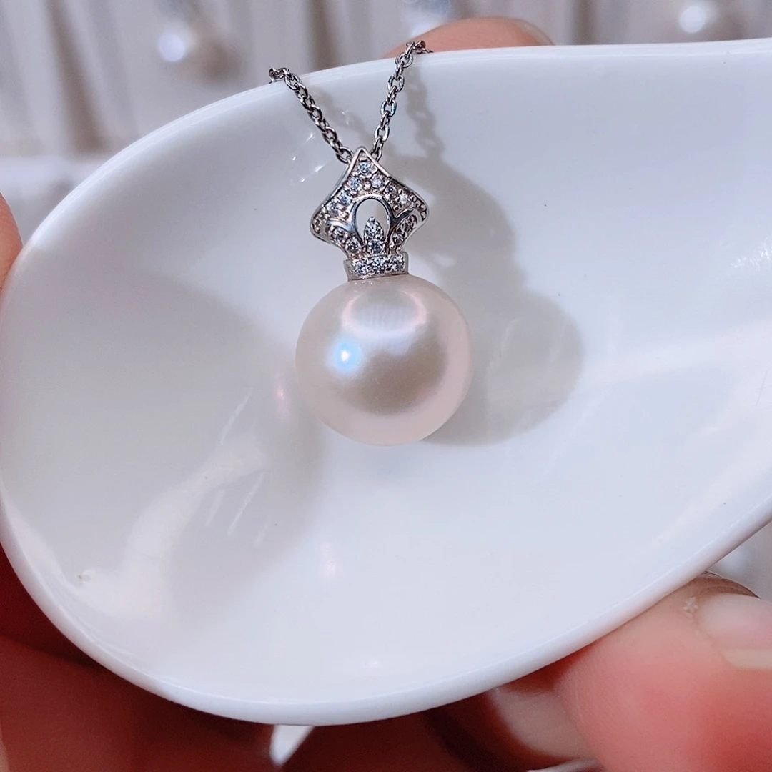颈饰银S925镶嵌淡水珍珠