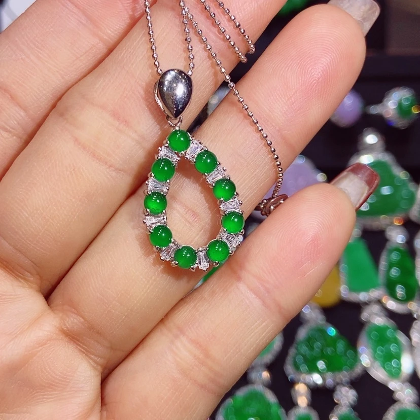 【闪购商品】翡翠颈饰未镶嵌天然翡翠