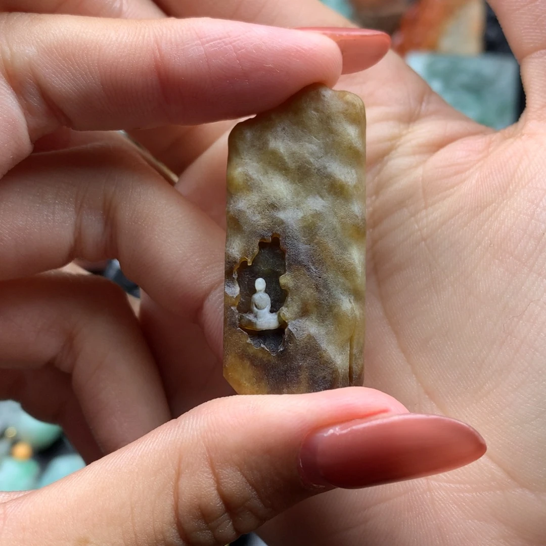 定制翡翠未镶嵌翡翠