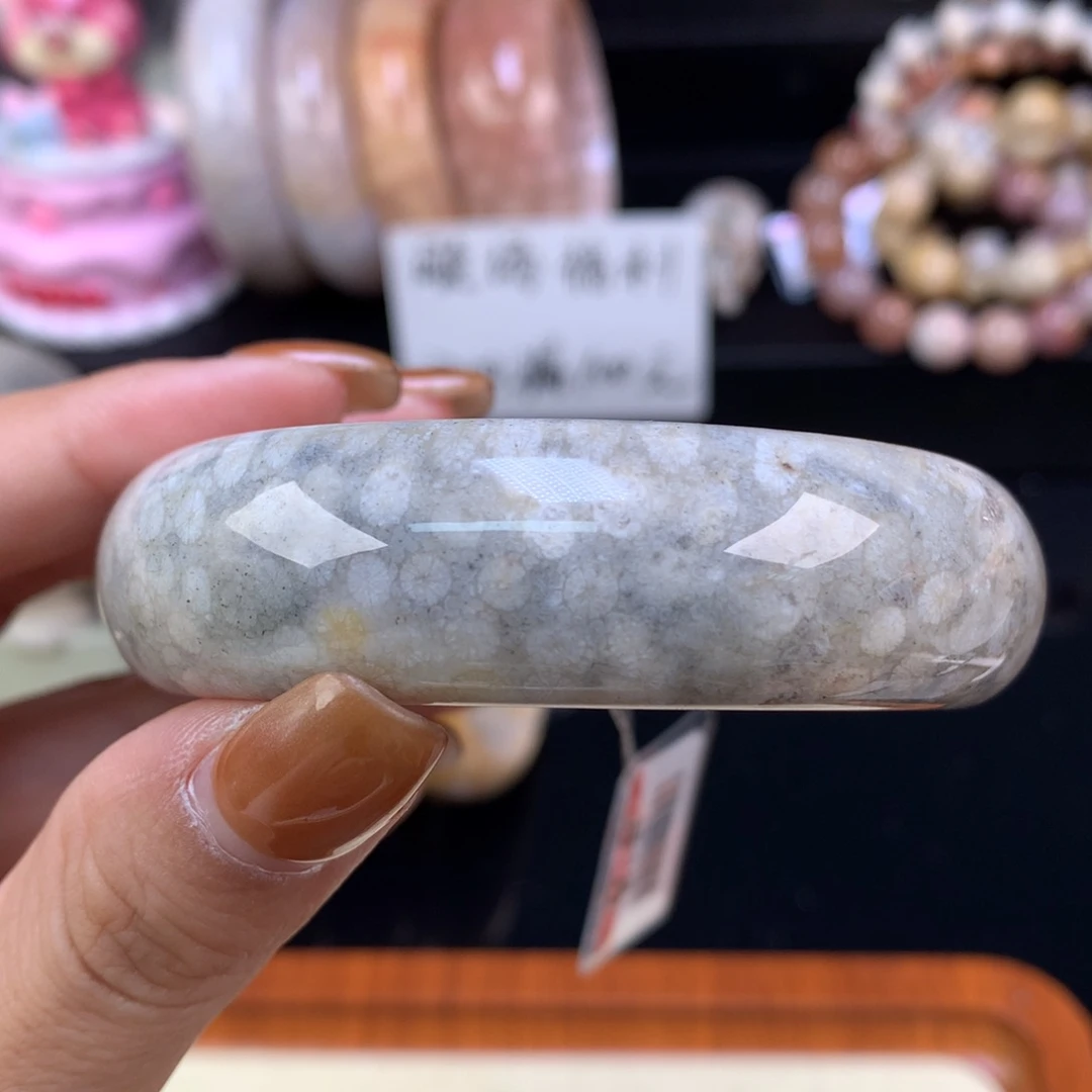 硅化珊瑚（珊瑚玉）未镶嵌吊坠(赠链)晚场福利五折54.5（74号）