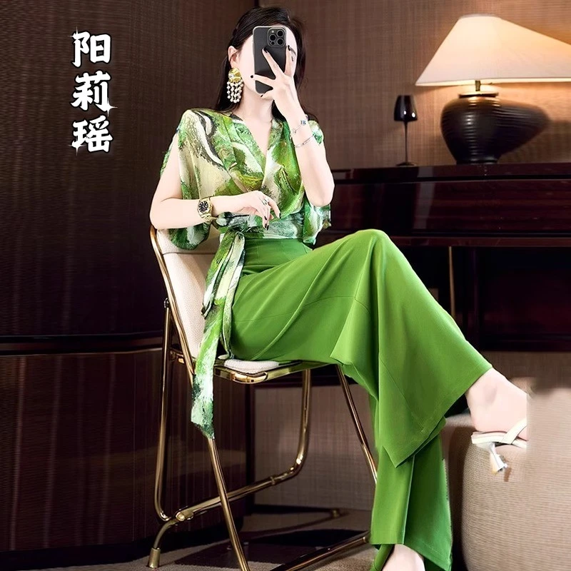 今年流行的夏装套装绝美小香风绿色印花冰丝上衣阔腿裤两件套女装