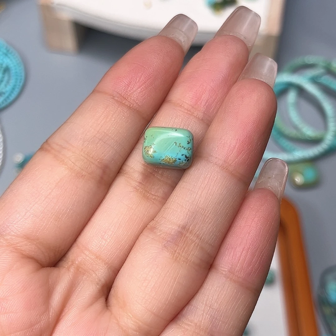 绿松石未镶嵌珠宝半成品