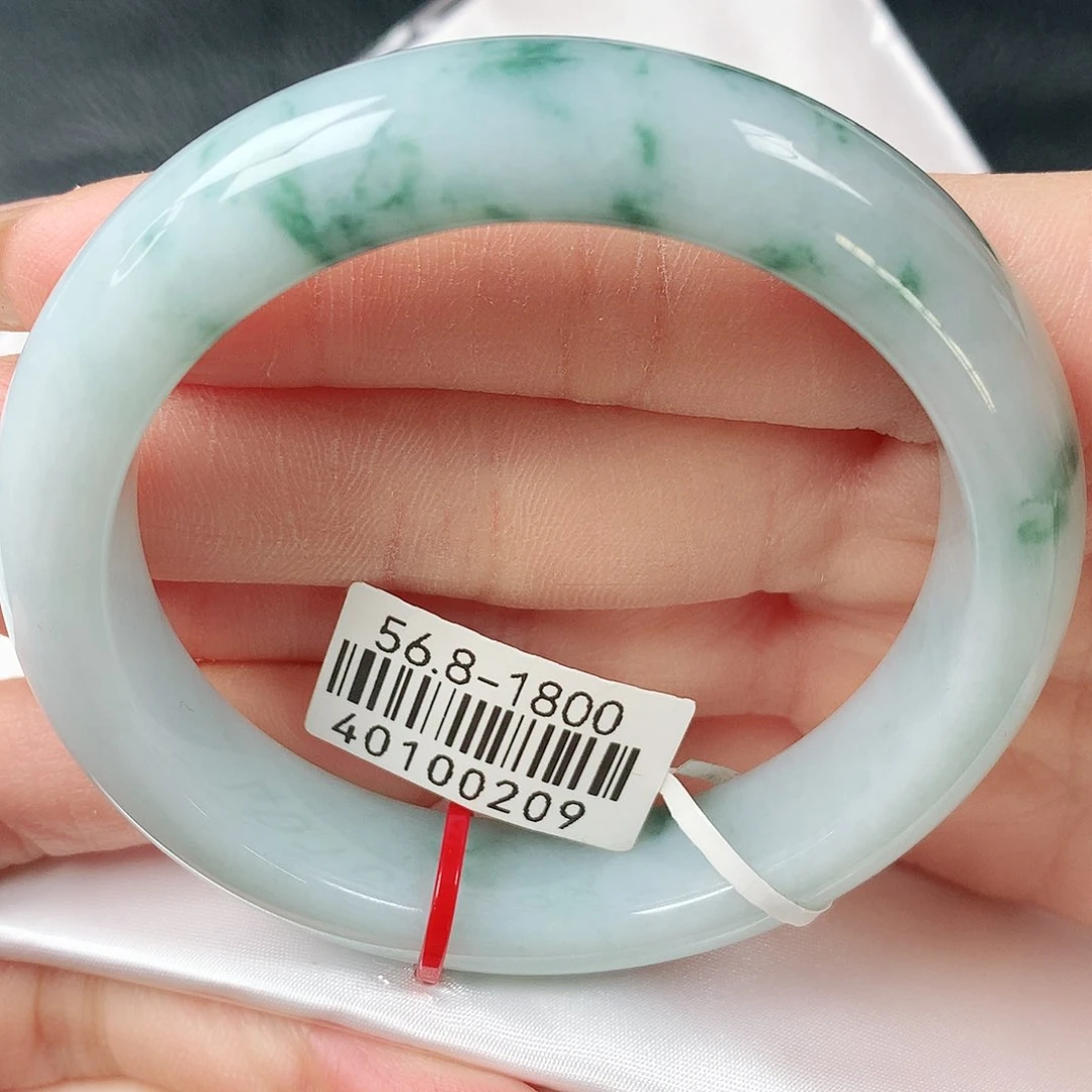 翡翠手镯未镶嵌白底飘蓝花正圈56圈口 24号