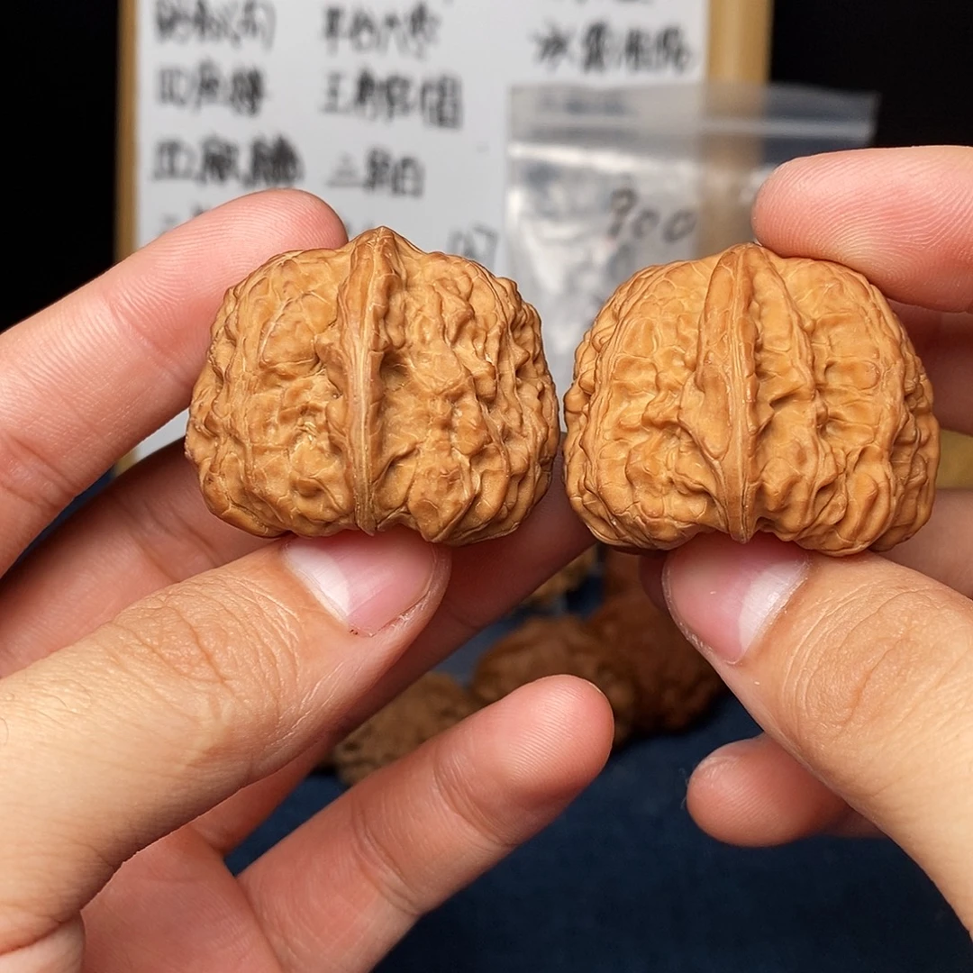 文玩核桃吊坠一代凹