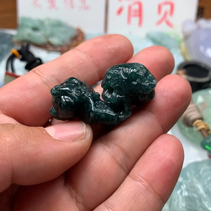 翡翠颈饰未镶嵌保真天然a货翡翠