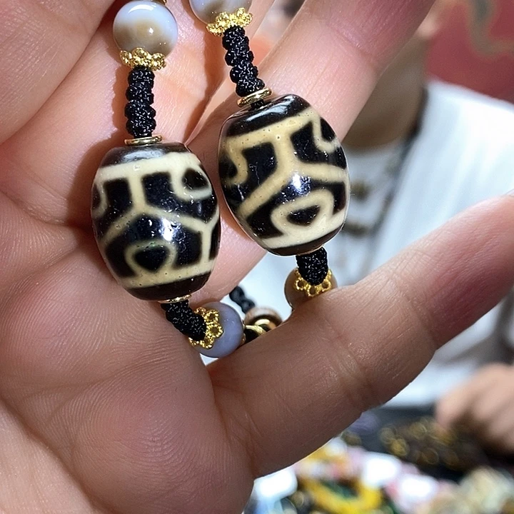玛瑙/玉髓颈饰合金多样性发其一