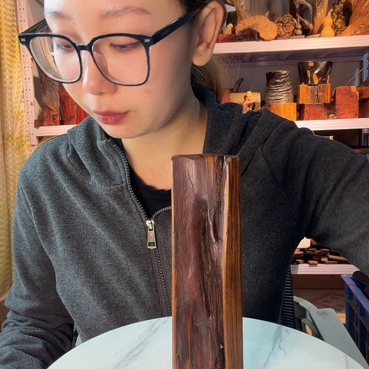 紫檀木类端景台鸡*酱