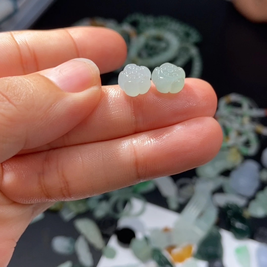 定制翡翠未镶嵌翡翠9+