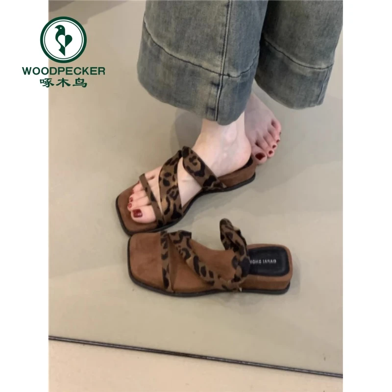 啄木鸟厚底方头复古一字带凉鞋女外穿2025年夏季配裙子罗马凉鞋