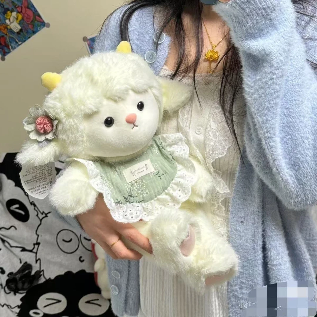 玩偶生日礼物送女友陪睡小羊娃娃