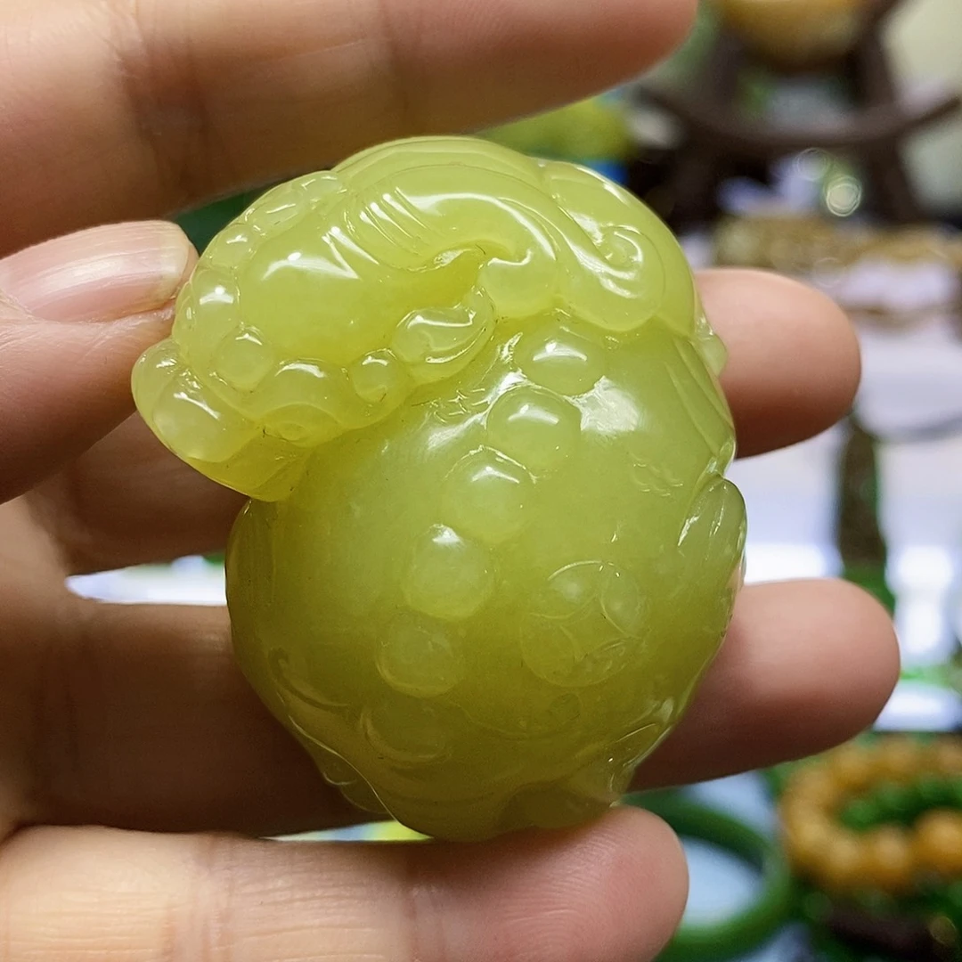 未镶嵌和田玉把件