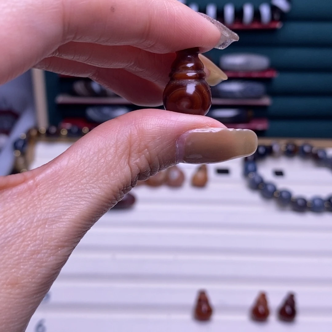 逝***年玛瑙/玉髓合金颈饰