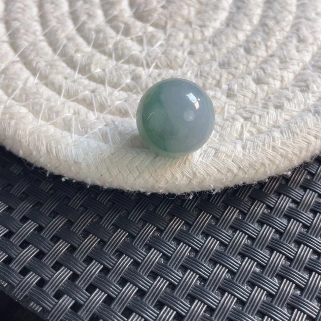 定制翡翠未镶嵌砖****）定制15.1 打孔不退换