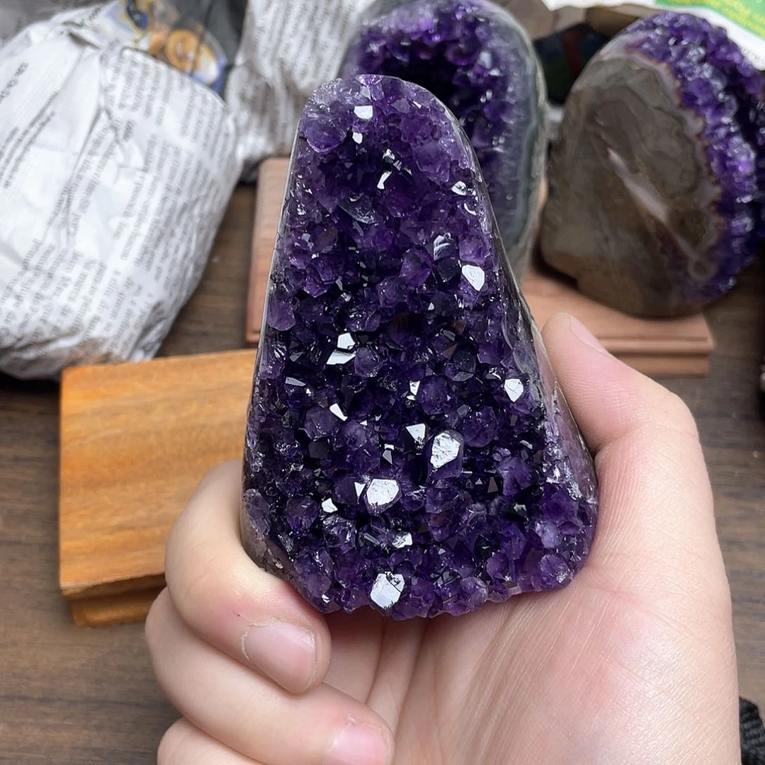 紫晶大型摆件（非配饰）未镶嵌