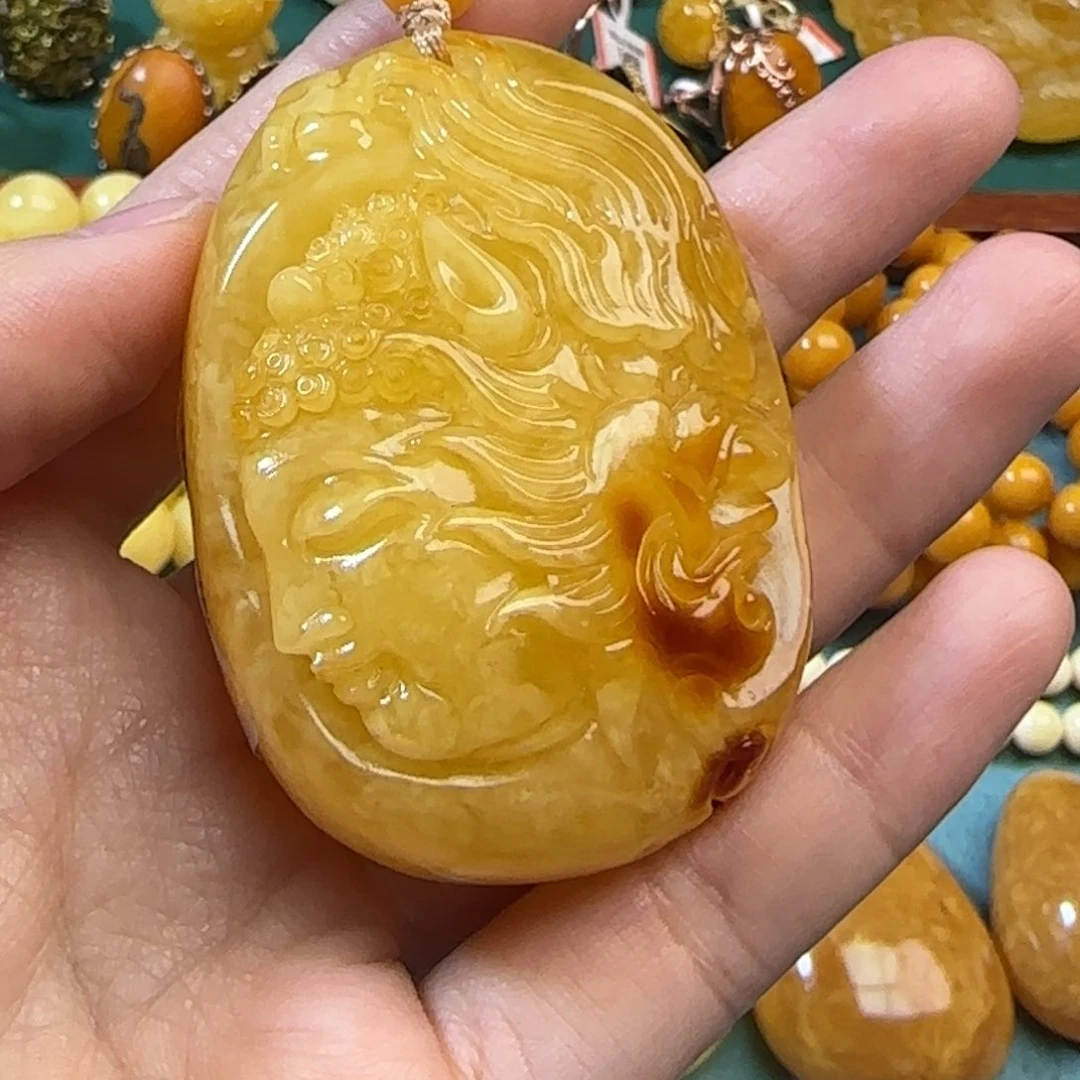 琥珀未镶嵌珠宝奇石