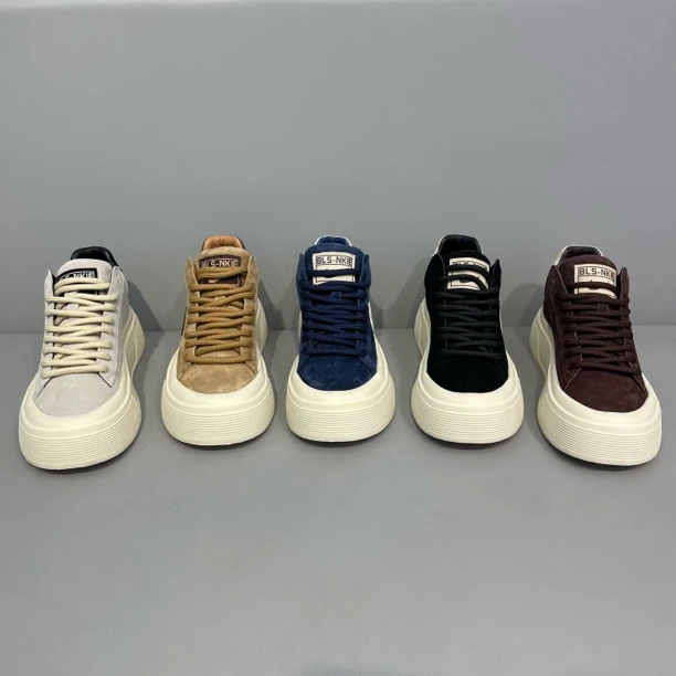 2025秋季新款磨砂皮增高系带皮革拼接休闲鞋百搭透气潮流男鞋