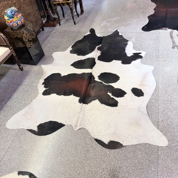 【本尼家】A27牛皮地毯240*180cm