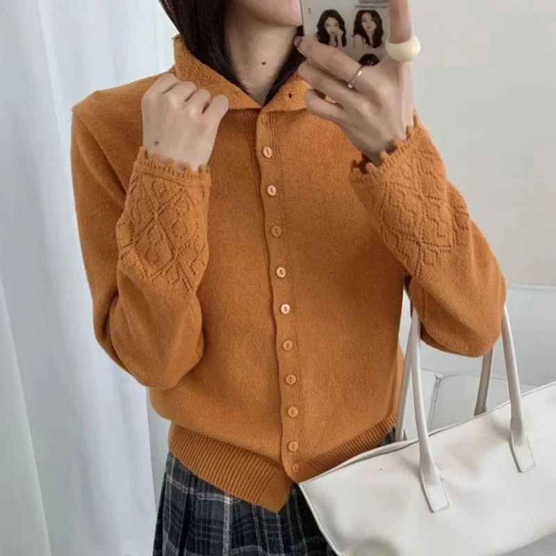 韩系减龄镂空花边高领针织开衫秋冬新款软糯舒适显瘦宽松百搭上衣