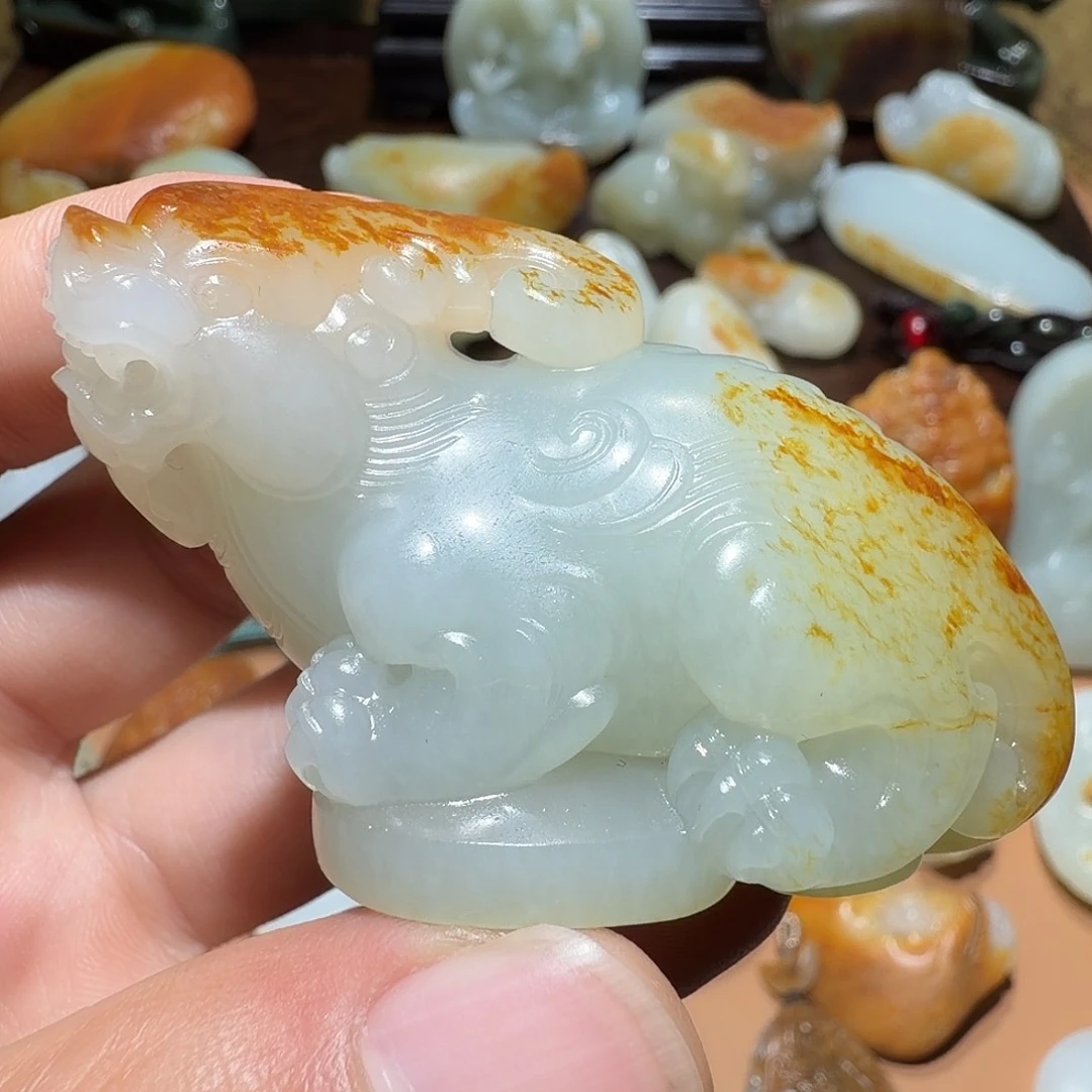 和田玉（糖玉）未镶嵌颈饰