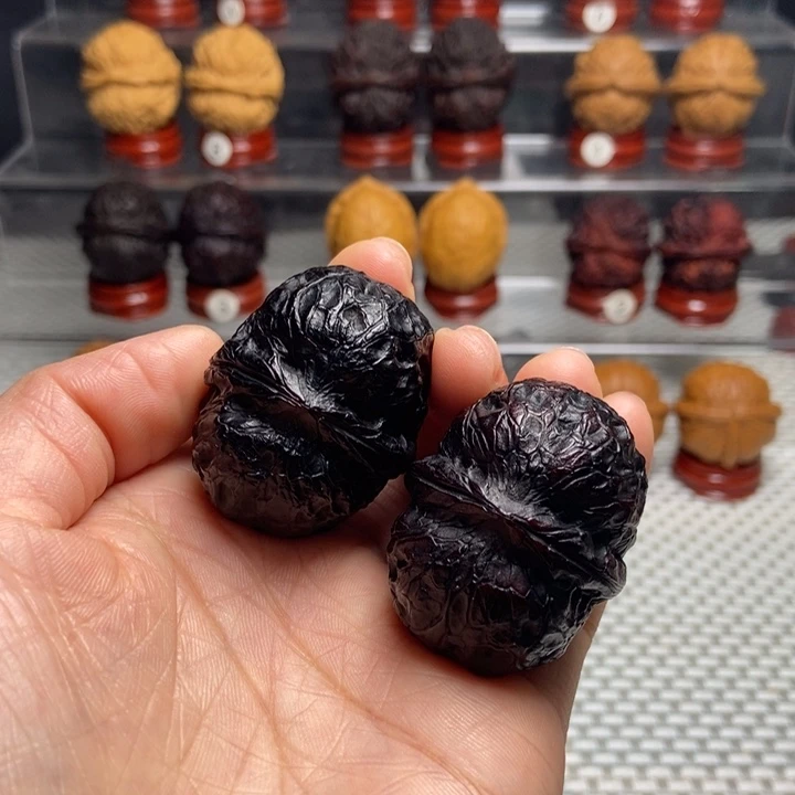 文玩核桃把件31玉罗汉地闷