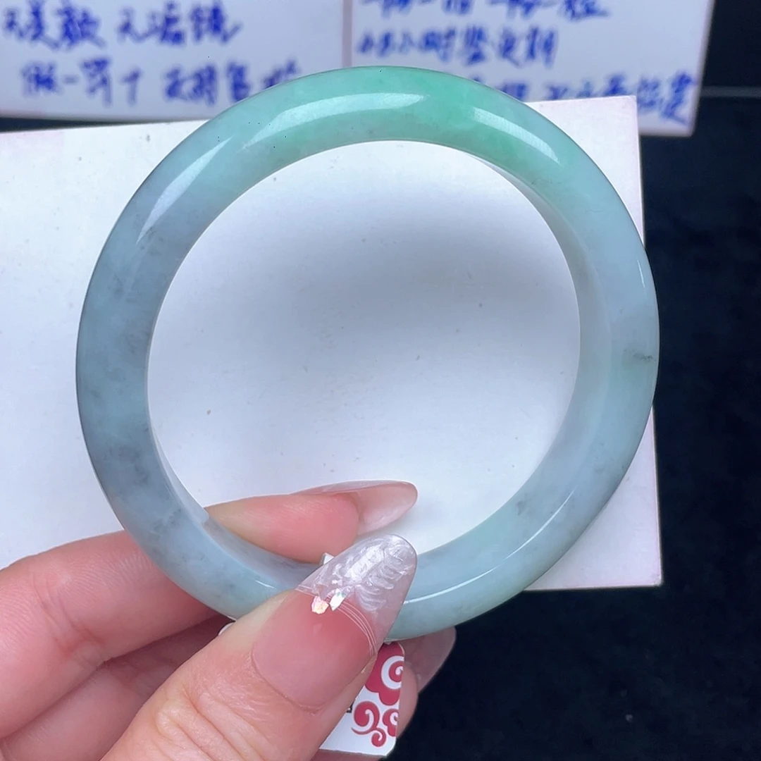 翡翠未镶嵌手镯033