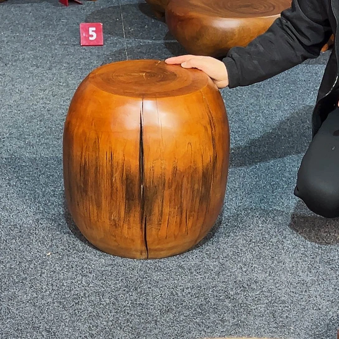 38 号香樟木尺寸：34-34-40cm