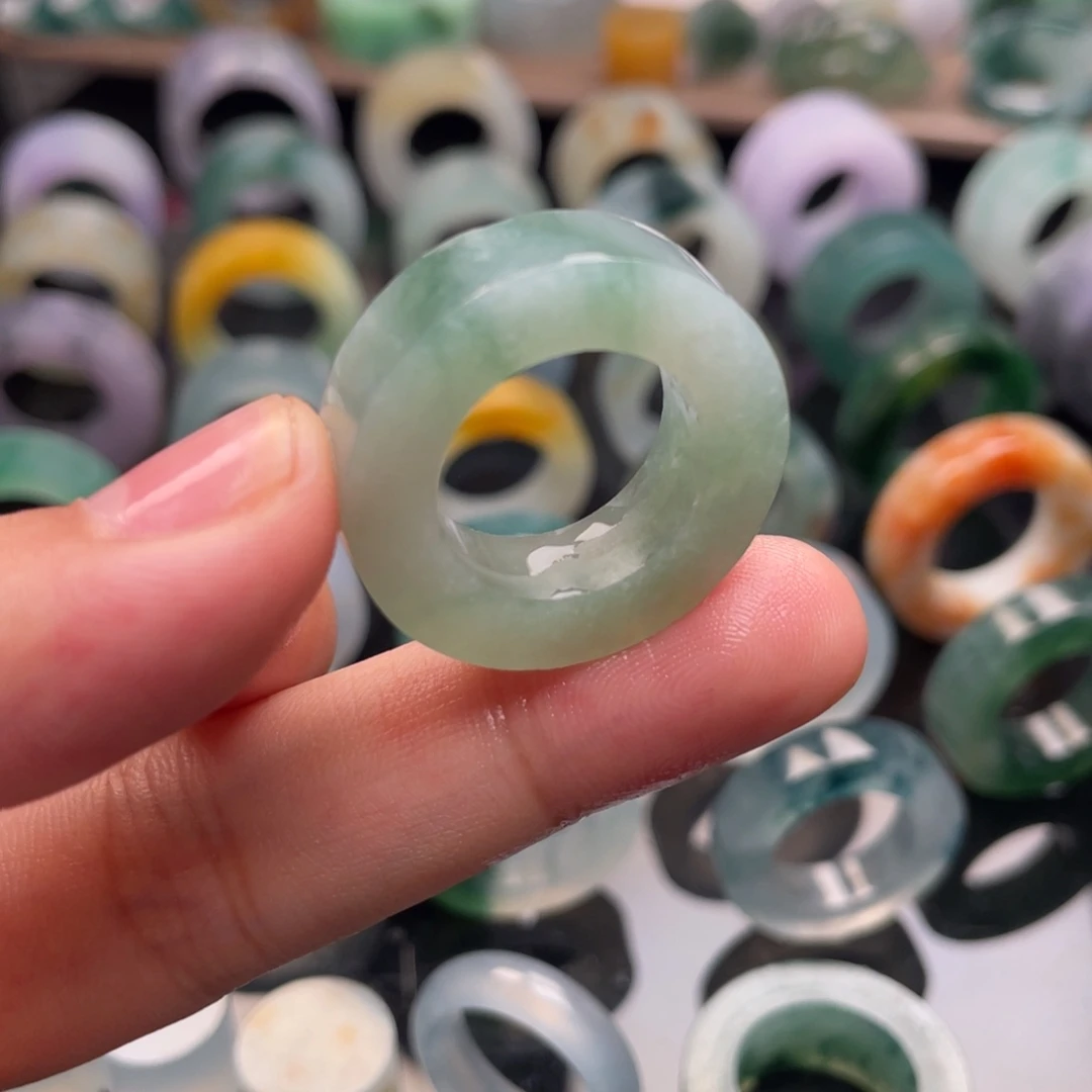 定制翡翠未镶嵌  晴