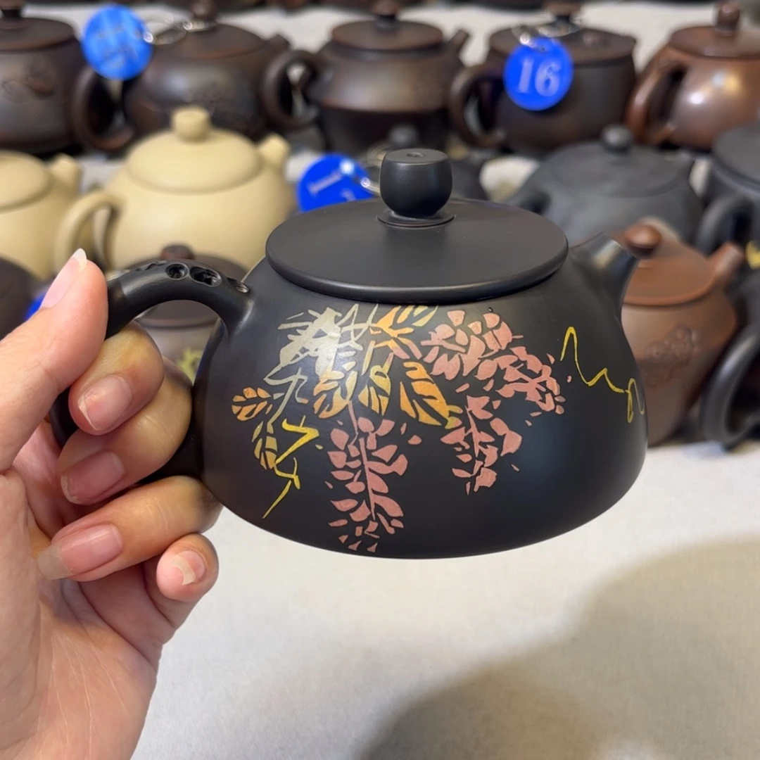 【闪购商品】红泥 刻填 容量 240c c