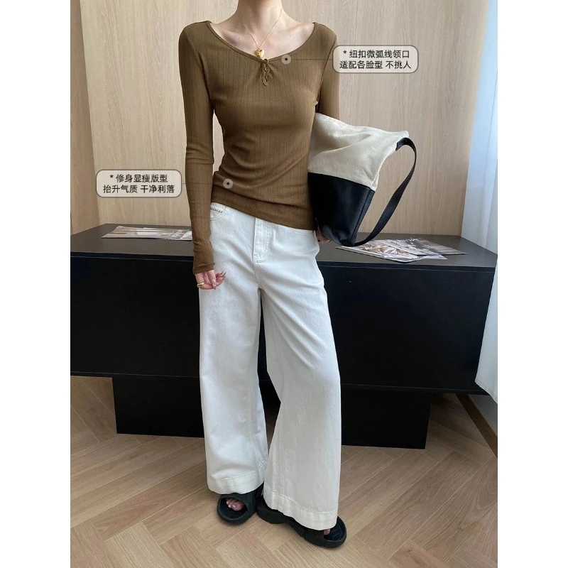 早秋新款纸片人纽扣微弧线领口修身正肩T恤气质显瘦短款打底衫