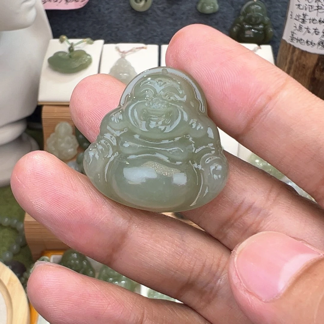 和田玉吊坠(不含链)未镶嵌30mm佛公特价款需包容