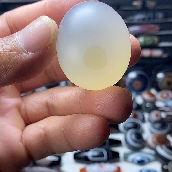 未镶嵌颈饰玛瑙/玉髓
