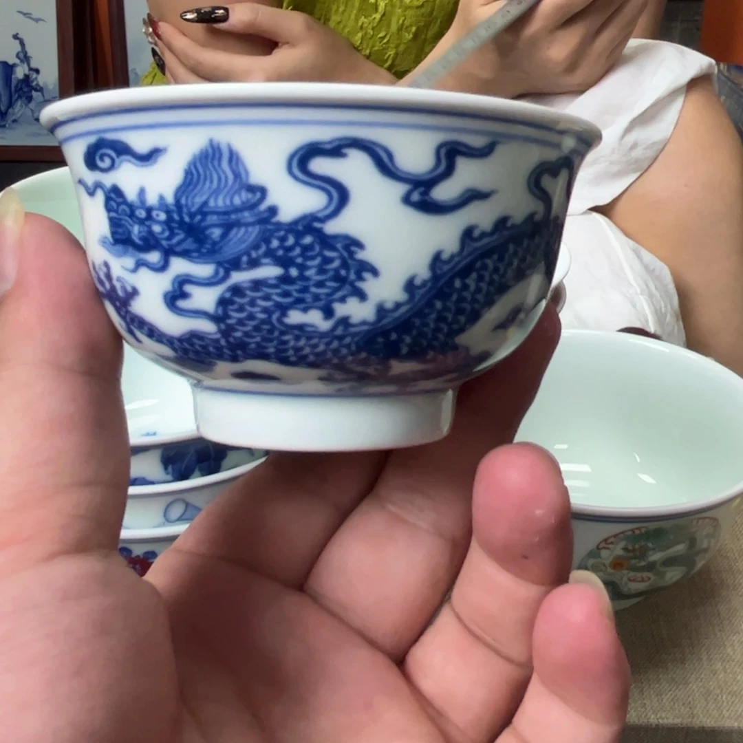 摆件瓷器鉴定的时候是个头吗