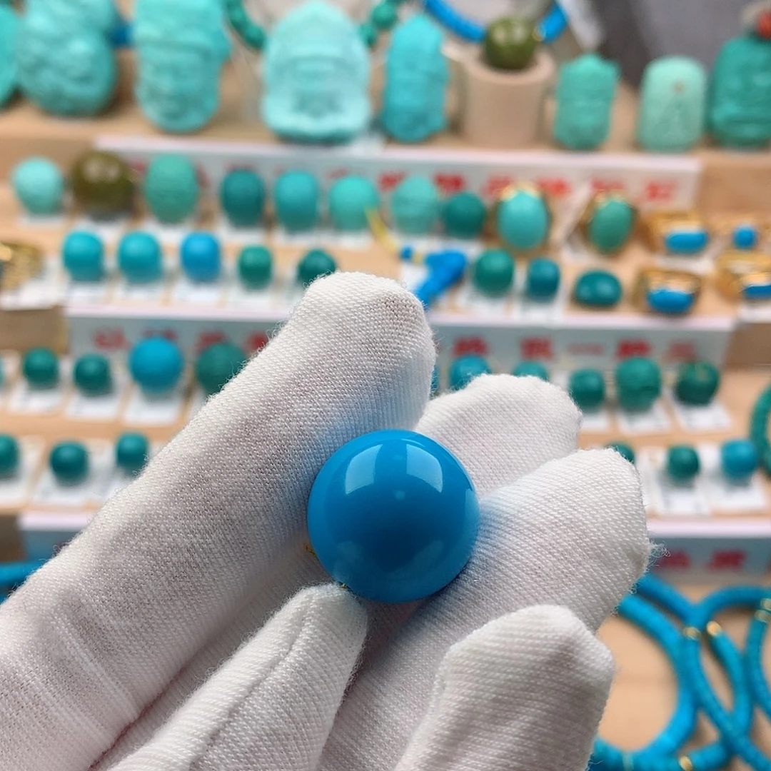 绿松石未镶嵌珠宝奇石18.2