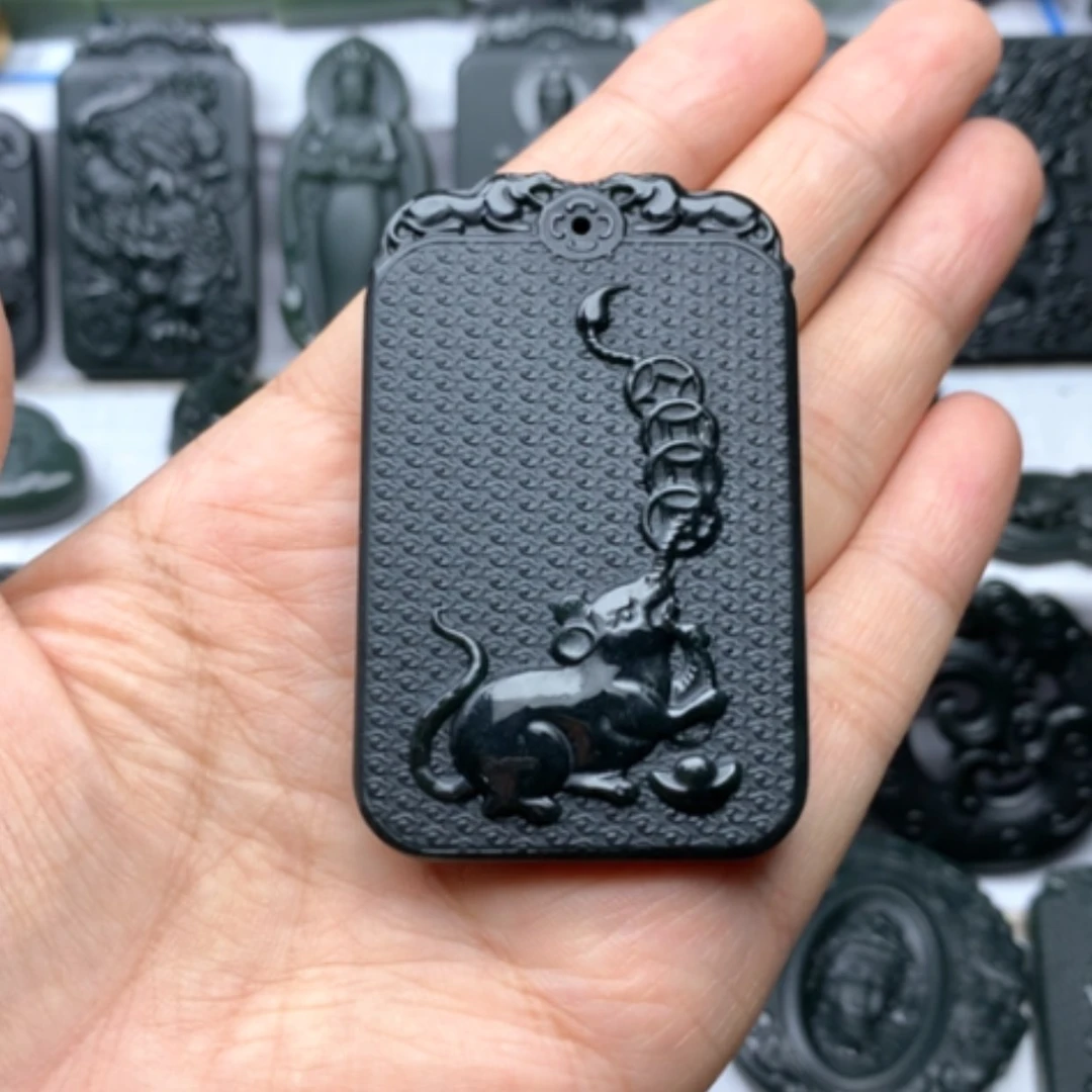 【闪购商品】颈饰未镶嵌和田玉双面雕刻