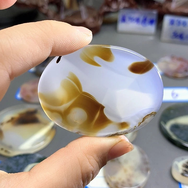 未镶嵌颈饰玛瑙/玉髓