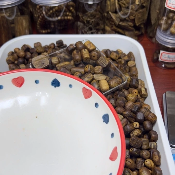 香料用****7瑕疵方珠16克