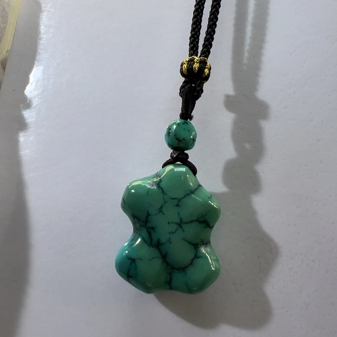 绿松石未镶嵌挂件