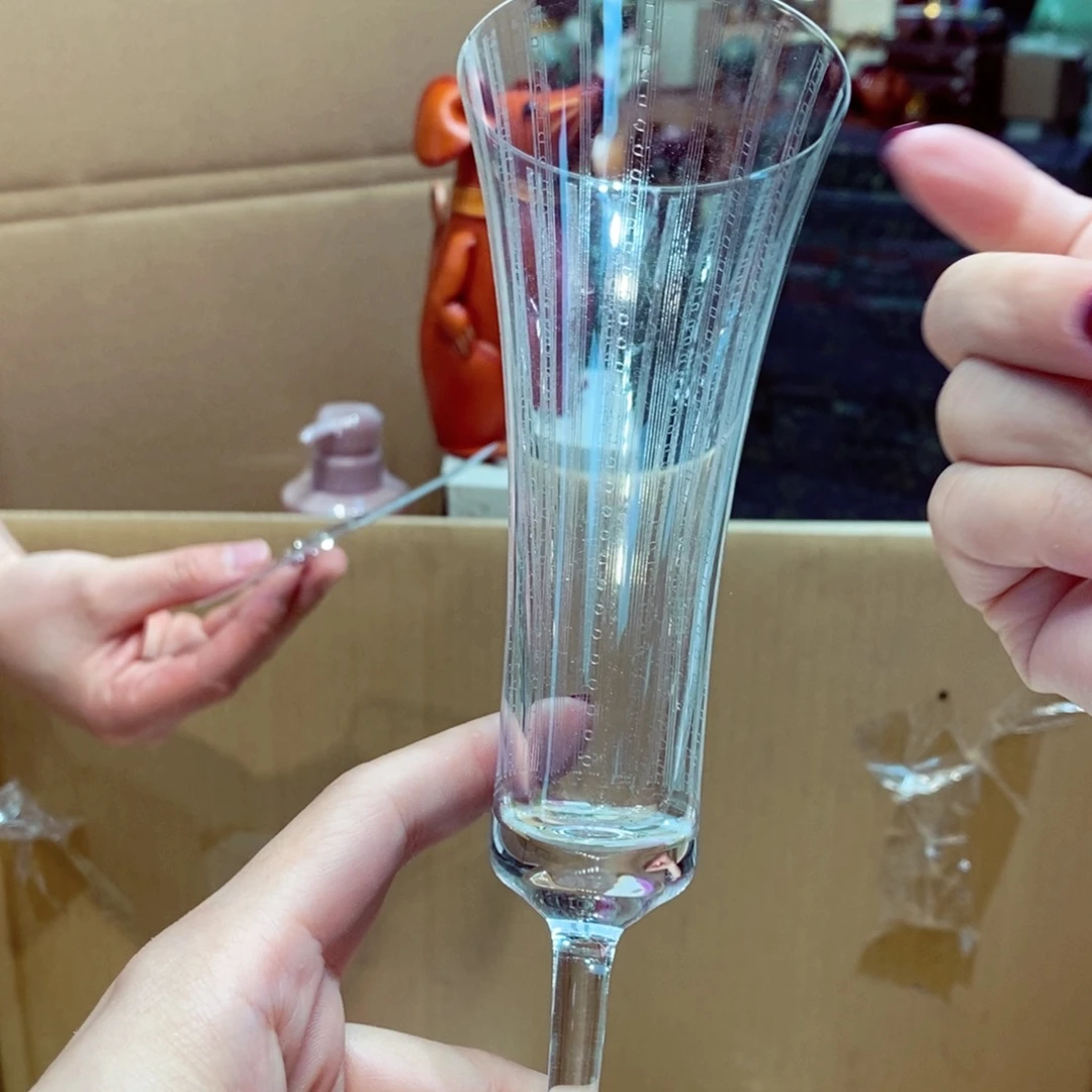 如图所示 观兰器物