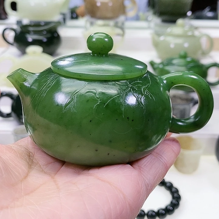 未镶嵌和田玉挂件茶壶120ml（微瑕）