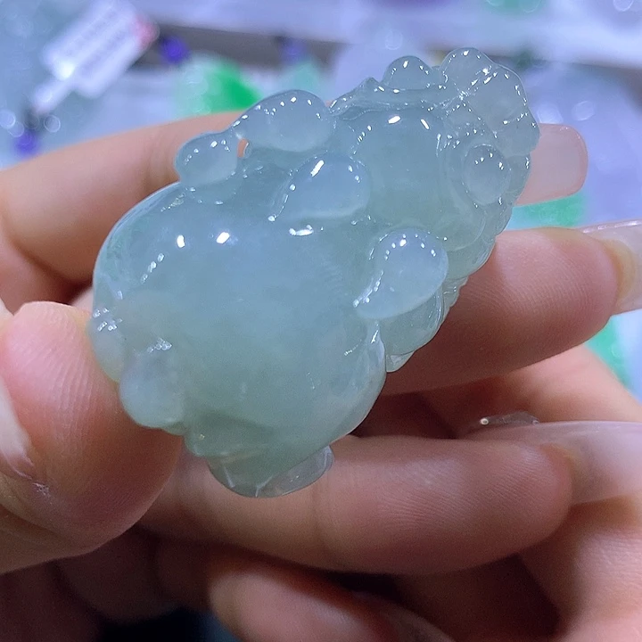 翡翠未镶嵌颈饰天然翡翠A货吊坠