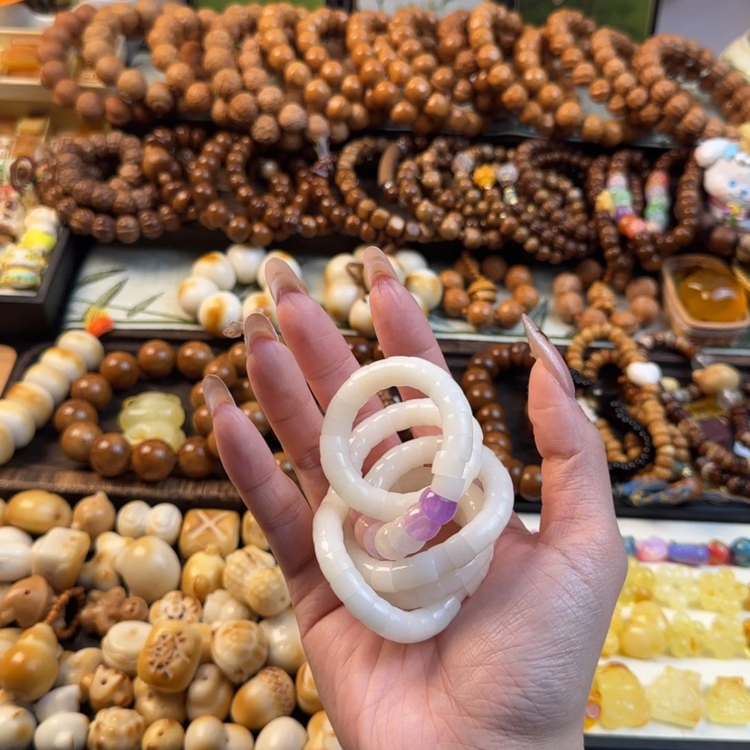 吊坠菩提根/象牙果扭扭乐