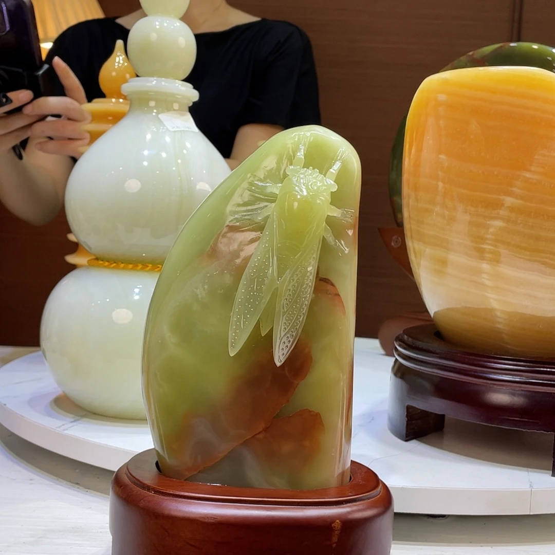 玉精品天然玉石摆件一鸣惊人
