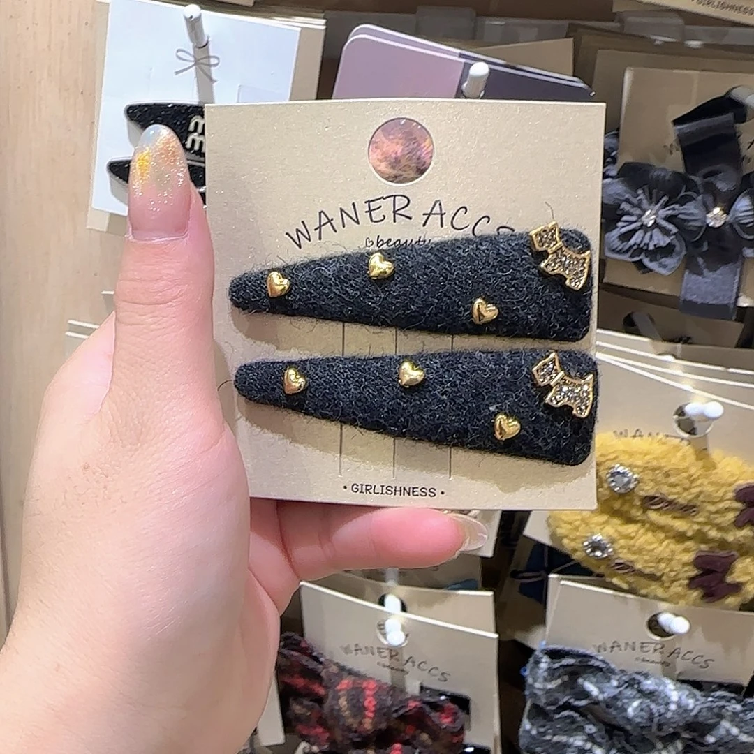 皮质非金属小狗拜拜