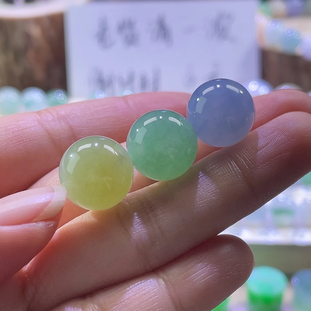 散珠翡翠展示勿拍缅甸翡翠a货卡13+一组3颗福禄寿