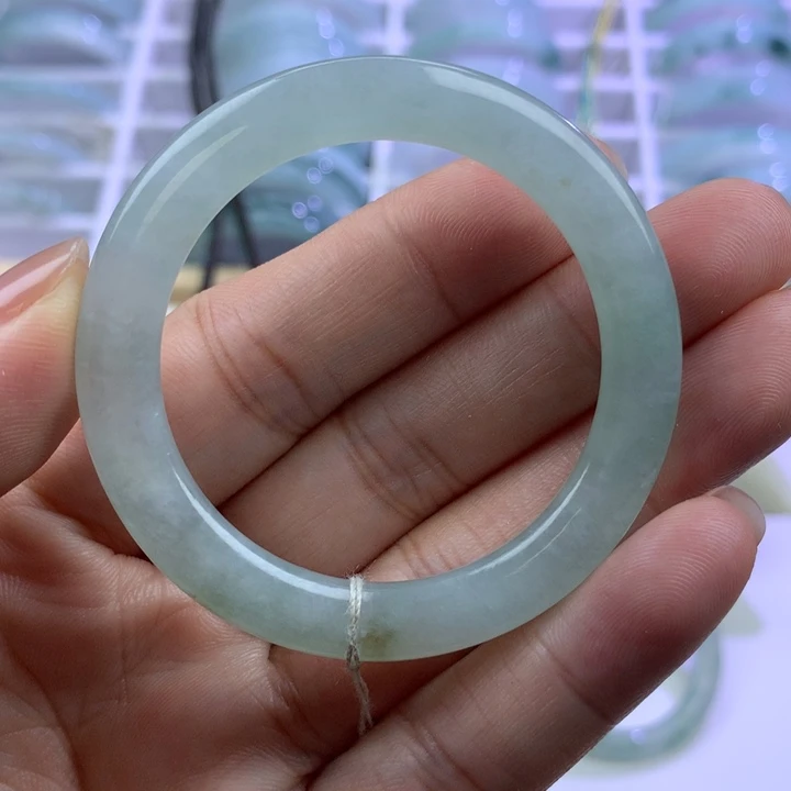 定制翡翠未镶嵌翡翠童镯改款